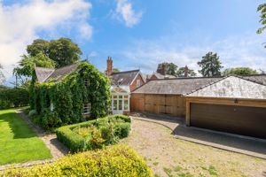 The Stables- click for photo gallery